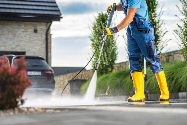 Best Garage Pressure Washing  in Wolcott, IN
